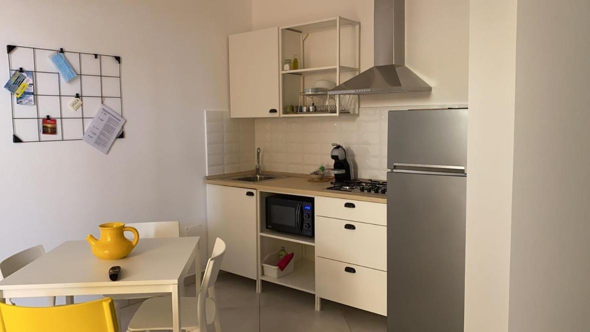 Carolina Apartments - Monolocale Capo dʼOrlando Esterno foto